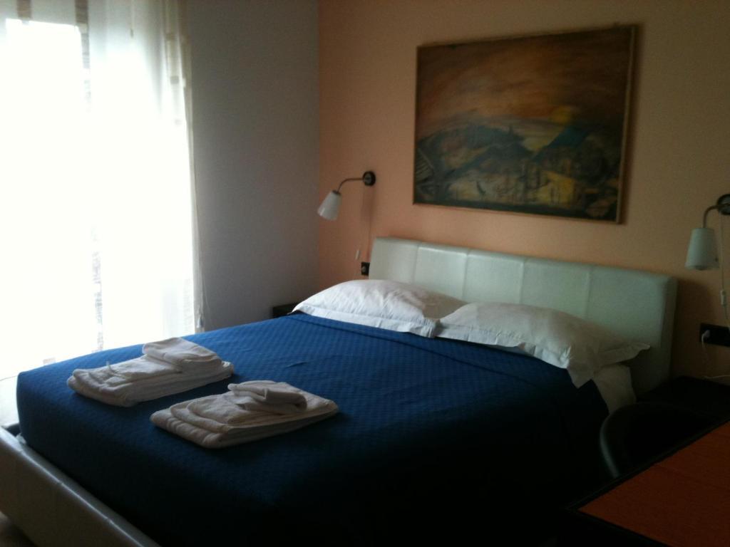 Ripa Del Naviglio B&B Mediolan Pokój zdjęcie
